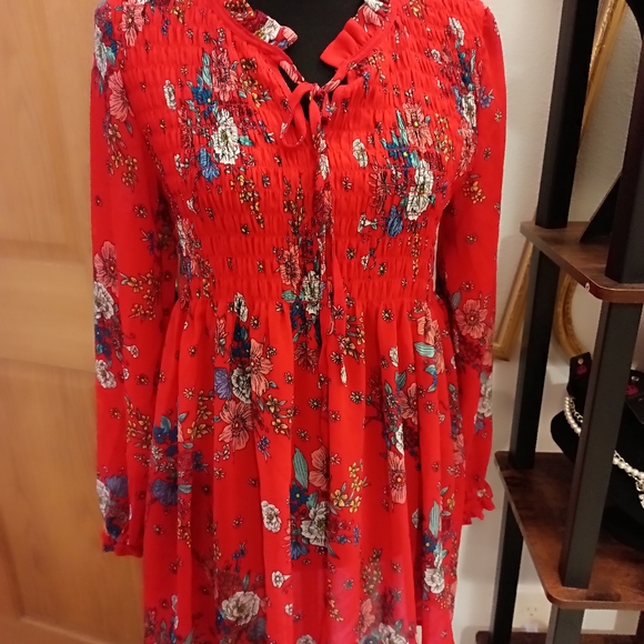 Jrs red dress - Picture 4 of 4